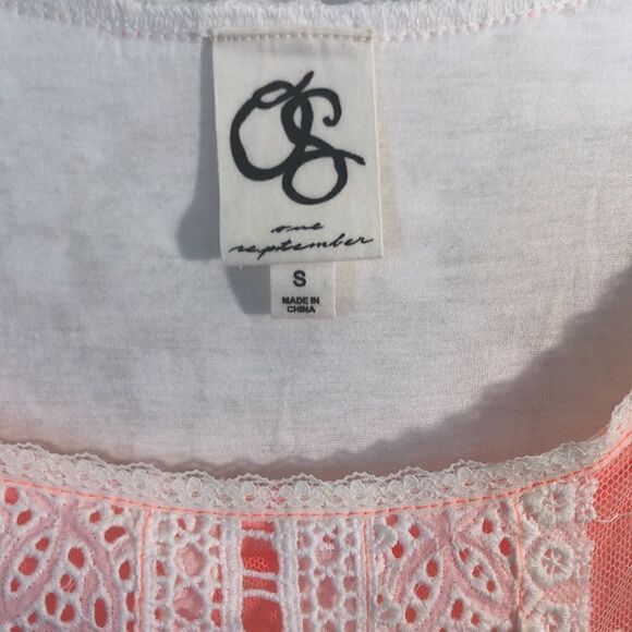 ANTHROPOLOGY One September Small Lace Peplum Sleeveless Top. Preworn, Used - Picture 7 of 16